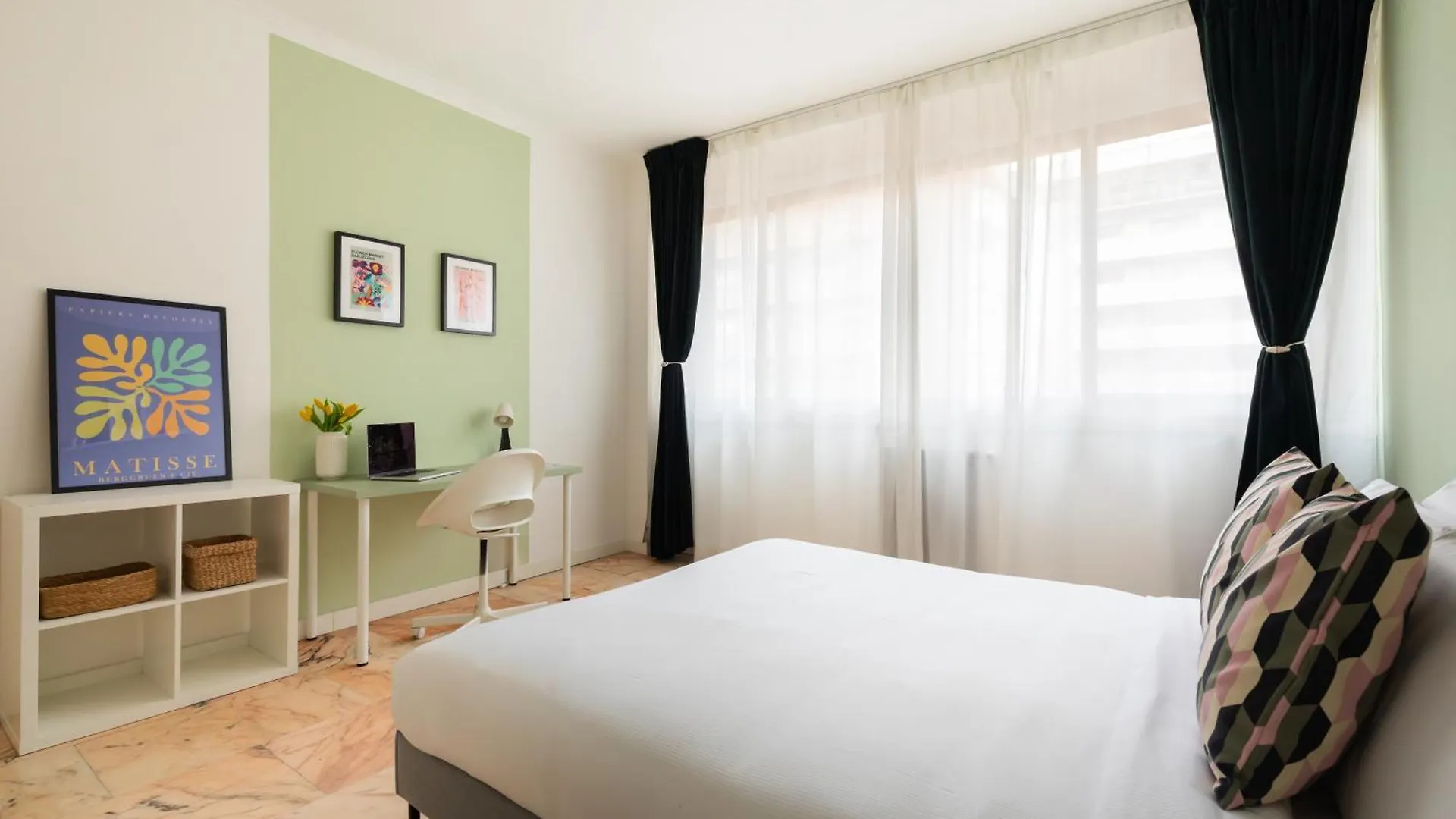 Domiziano Boutique Apartment Roma 0*,